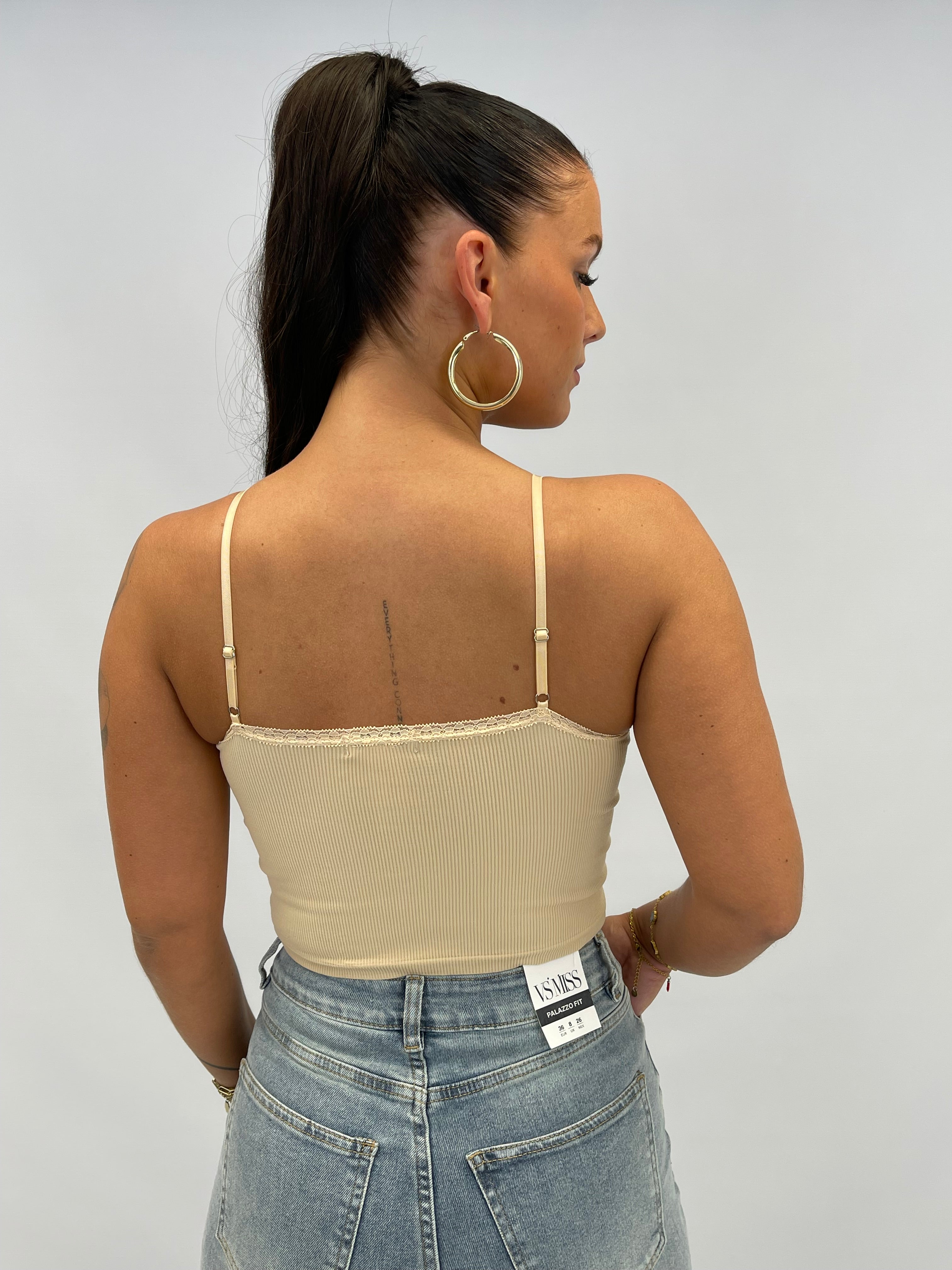 Crop top dentelle couleur cream